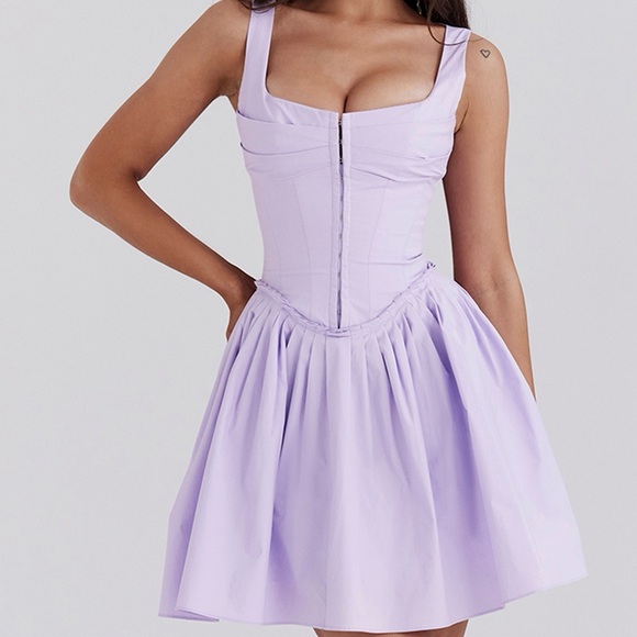 Lavender Sleeveless Dress - Picture 2 of 3